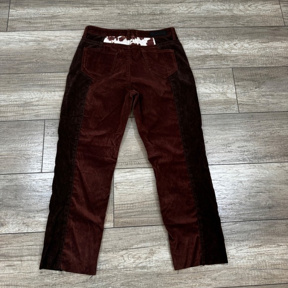 Stylish Brown and White Women's Cropped Jeans - Picture 7 of 10